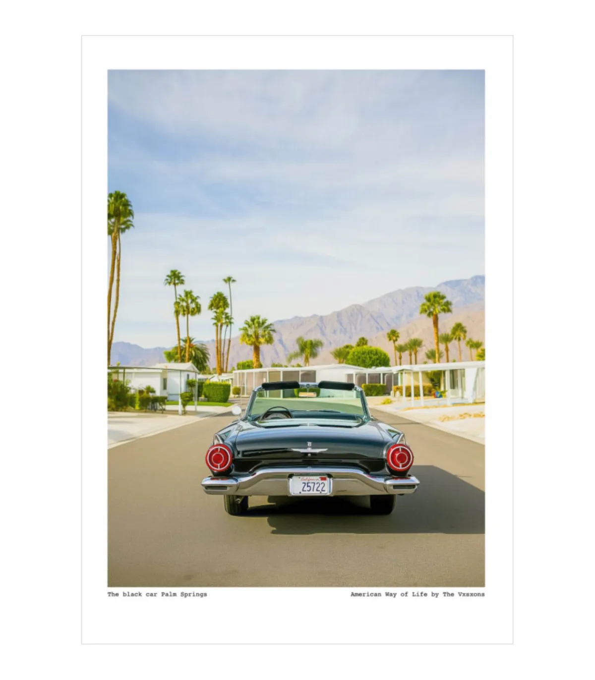 Image Republic Affiche The Vision Awol 017 - The black car Palm Springs 30 x 40 cm* Affiches & Tableaux