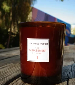 Lola James Harper Bougie #1 The TV Basement 190g* Bougies Parfumées