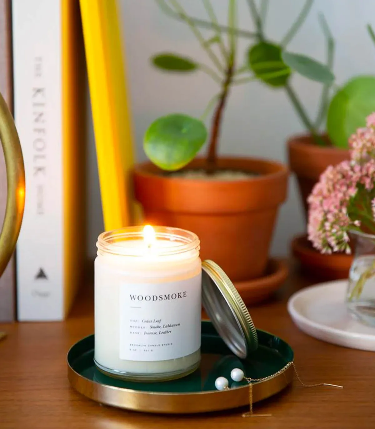 Brooklyn Candle Studio Bougie végétale parfumée Minimalist Woodsmoke* Bougies Parfumées