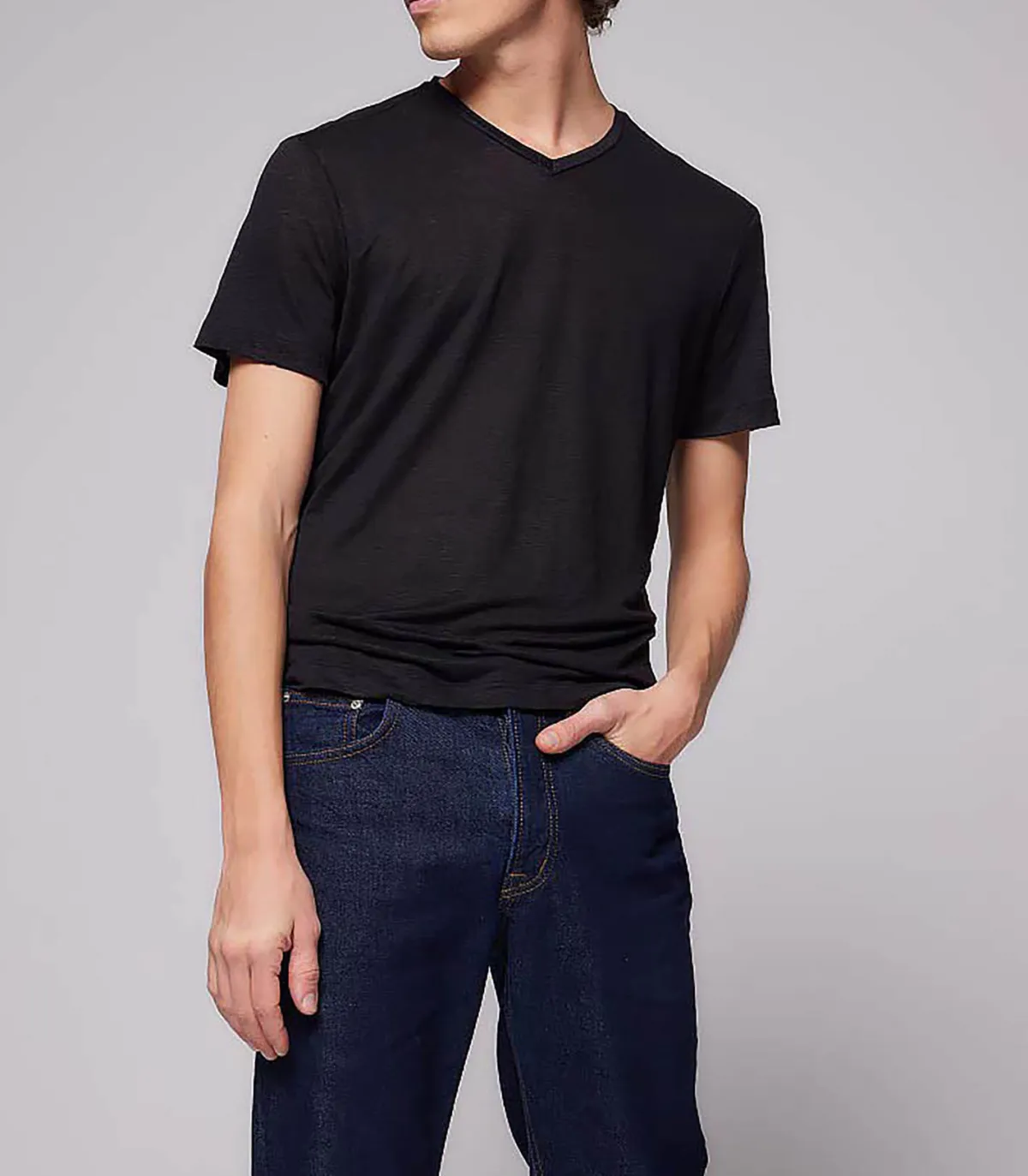 Majestic Filatures Tee-shirt Homme Col V Manches Courtes Lin*Homme Tee-Shirts